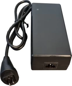 Merkloos Stella Acculader - Elektrische Fietsoplader - 3-polig - (Zie Foto Voor Connector)