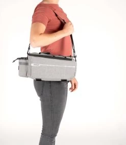 Dunlop Koeltas Voor Bagagedrager Fiets - 7 Liter - Fietstas - Klittenband Bevestiging - Incl. Extra Opbergvakken En Flessenhouder - Isolerende Binnenlaag - Met Schouderband - Grijs -Fiets Serie Winkel 1039x1200