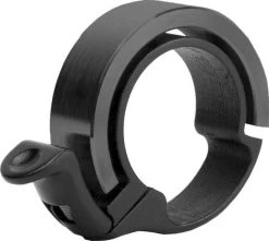 Knog Oi Classic - Fietsbel - Large - Zwart -Fiets Serie Winkel 1200x1072 5