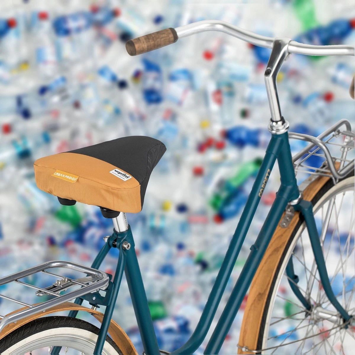 Urban Proof Zadeldek Recycled Universeel 27 X 22 Cm Grijs/geel 4 Urban Proof Zadeldek Recycled Universeel 27 X 22 Cm Grijs/geel - Afbeelding 4