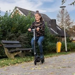 BluMill Elektrische Step – Voor Kinderen – Elektrische Step Met Zadel – Verstelbaar Stuur En Zadel – 12 Km / U – Max 70 Kg -Fiets Serie Winkel 1200x1200 1755
