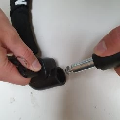 Maxx-Locks Bulls Kettingslot - Solid Pantserslot Uit Gehard Staal - Gebruik Slot Lock Motor Scooter Fiets Motorslot Scooterslot - Alternatief Voor Ketting Ringslot Cijferslot Kabelslot Beugelslot - Lengte 100CM Dikte 8MM - Zwart -Fiets Serie Winkel 1200x1200 24