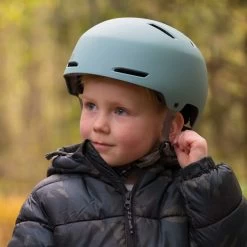 BBB Cycling Wave Kinderhelm Fiets - Fietshelm Kinderen - Sporthelm Kind - Mat Zwart - Maat M - BHE-150 14 BBB Cycling Wave Kinderhelm Fiets - Fietshelm Kinderen - Sporthelm Kind - Mat Zwart - Maat M - BHE-150 -Fiets Serie Winkel 1200x1200 565