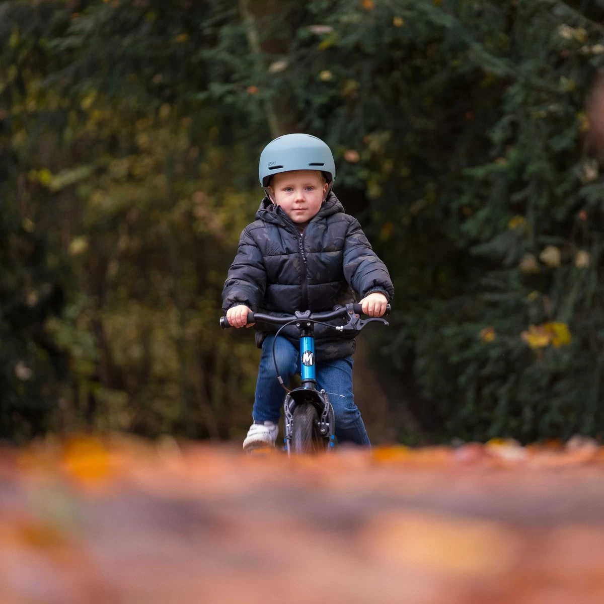 BBB Cycling Wave Kinderhelm Fiets - Fietshelm Kinderen - Sporthelm Kind - Mat Zwart - Maat M - BHE-150 5 BBB Cycling Wave Kinderhelm Fiets - Fietshelm Kinderen - Sporthelm Kind - Mat Zwart - Maat M - BHE-150 - Afbeelding 5