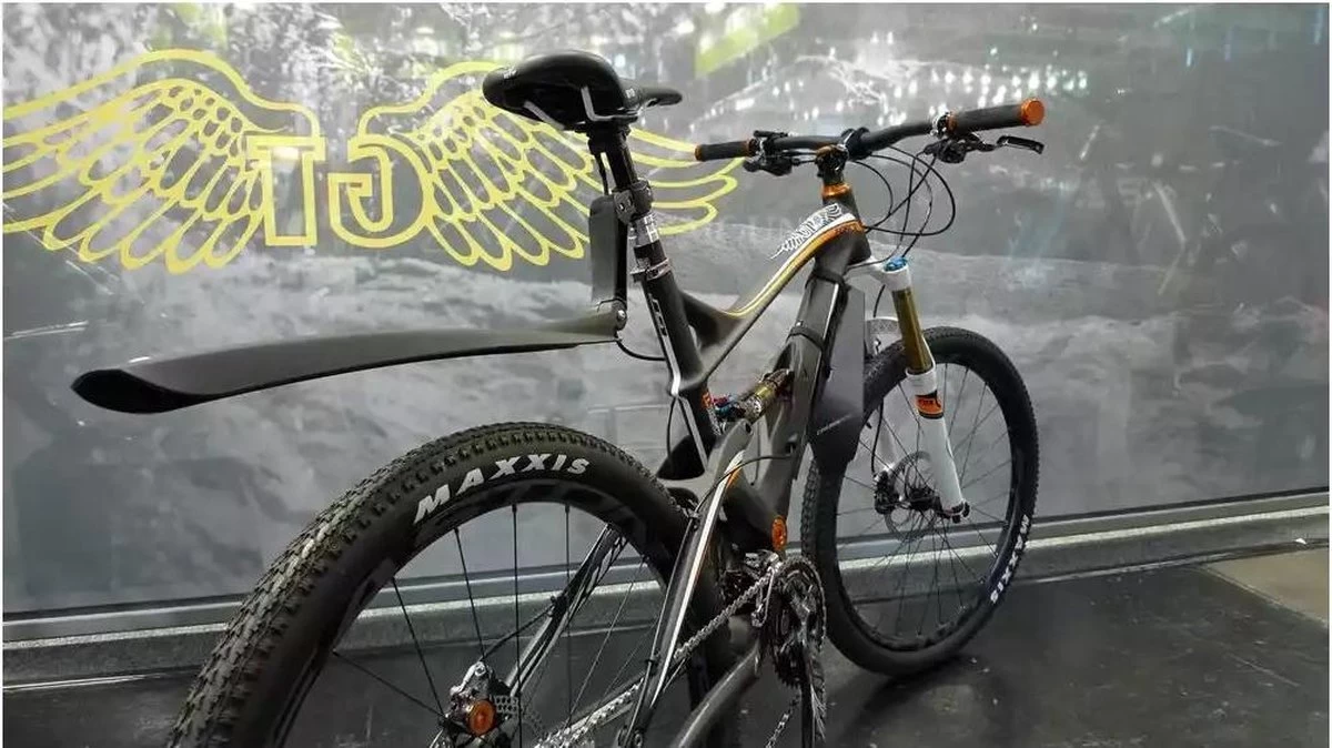 MTB / Road / Allroad MUDguard - Spatborden Set - Eenvoudig (de)montage - Voor En Achter Spatbord - Ideaal Voor Mountainbike Cyclocross En Racefiets - 26 Tot 29 Inch - Zwart 4 MTB / Road / Allroad MUDguard - Spatborden Set - Eenvoudig (de)montage - Voor En Achter Spatbord - Ideaal Voor Mountainbike Cyclocross En Racefiets - 26 Tot 29 Inch - Zwart - Afbeelding 4