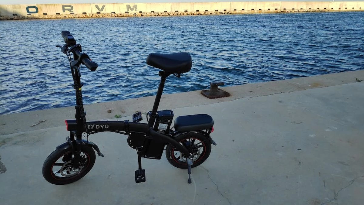 F-Wheel DYU A5 - Elektrische Vouwfiets - E Bike - 14 Inch - 7.5 Ah - 25km/u - Zwart 17 F-Wheel DYU A5 - Elektrische Vouwfiets - E Bike - 14 Inch - 7.5 Ah - 25km/u - Zwart - Afbeelding 17