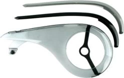 Kettingscherm Axa Scope 2 46-48T - Lichtgrijs Met Zwarte Rand (winkelverpakking) -Fiets Serie Winkel 1200x759 5