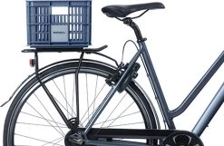 Basil Fietskrat S - Klein - 17.5 Liter - Blauw -Fiets Serie Winkel 1200x780 2