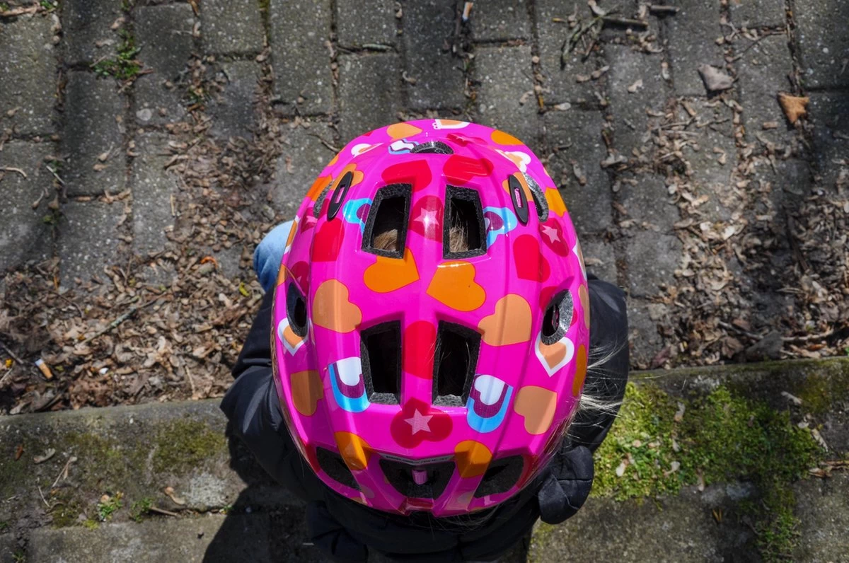 BBB Cycling Boogy Fietshelm - Kind - Maat M - Heart - BHE-37 2 BBB Cycling Boogy Fietshelm - Kind - Maat M - Heart - BHE-37 - Afbeelding 2