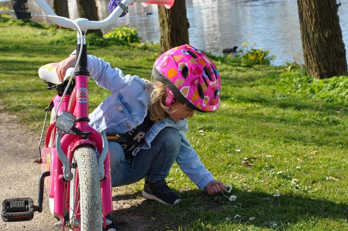 BBB Cycling Boogy Fietshelm - Kind - Maat M - Heart - BHE-37 4 BBB Cycling Boogy Fietshelm - Kind - Maat M - Heart - BHE-37 - Afbeelding 4