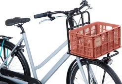 Basil Fietskrat S - Klein - 17.5 Liter - Rood -Fiets Serie Winkel 1200x824 3