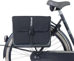 Basil Forte Dubbele Fietstas - Zwart - 35 Liter -Fiets Serie Winkel 1200x992