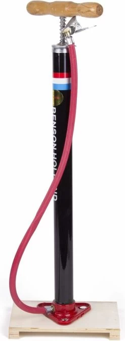 Benson Nederlandse Klassieke Fietspomp - Houten Voetplaat - Max Druk 3 Bar 11 Benson Nederlandse Klassieke Fietspomp - Houten Voetplaat - Max Druk 3 Bar -Fiets Serie Winkel 442x1200