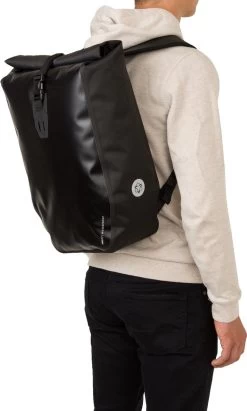 AGU Rugzak Shelter - Zwart - 21L - Waterdicht - Roll-top 18 AGU Rugzak Shelter - Zwart - 21L - Waterdicht - Roll-top -Fiets Serie Winkel 722x1200