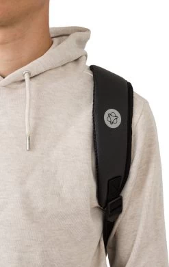 AGU Rugzak Shelter - Zwart - 21L - Waterdicht - Roll-top 22 AGU Rugzak Shelter - Zwart - 21L - Waterdicht - Roll-top -Fiets Serie Winkel 760x1200 1