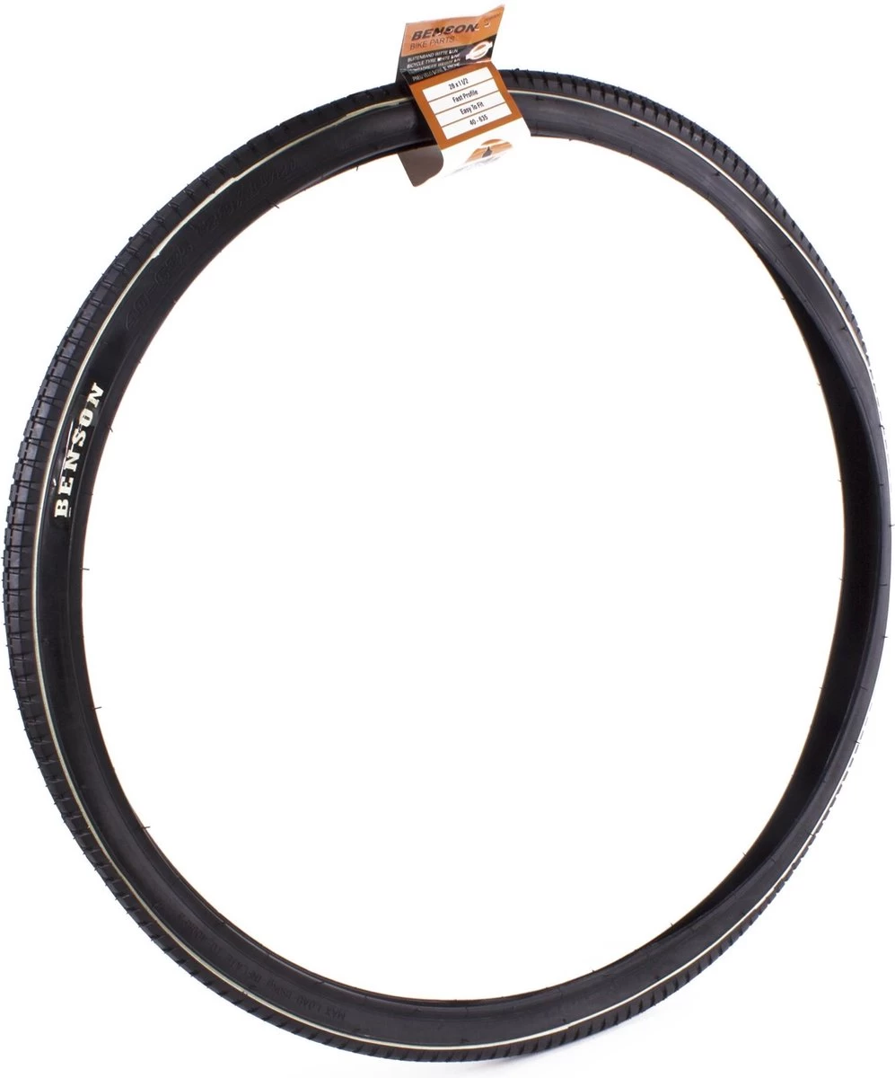 Benson Buitenband 28 Inch X 1 1/2 Met Witte Lijn 1 Benson Buitenband 28 Inch X 1 1/2 Met Witte Lijn